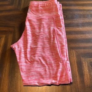 Athletic pink leggings